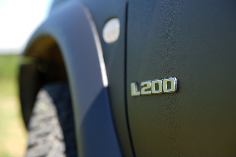 MITSUBISHI L200 2004 — imagine 2