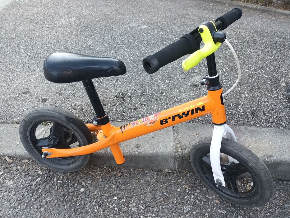 De vânzare  bicicleta bitwin fără pedale