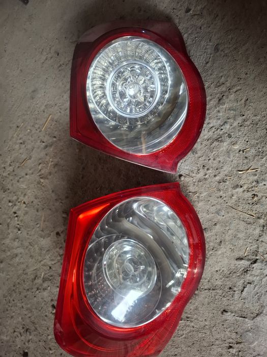 Stopuri Triple Led Wolswagen Passat B6 Break prețul afișat este pe set!