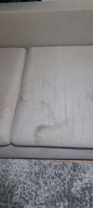 Curat canapele / scaune /tapițerie auto