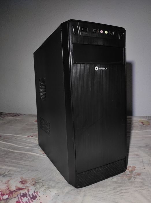 Игровой комплект/ gigabyte ultra B85 + I3 4160 + ram ddr3 1600mhz