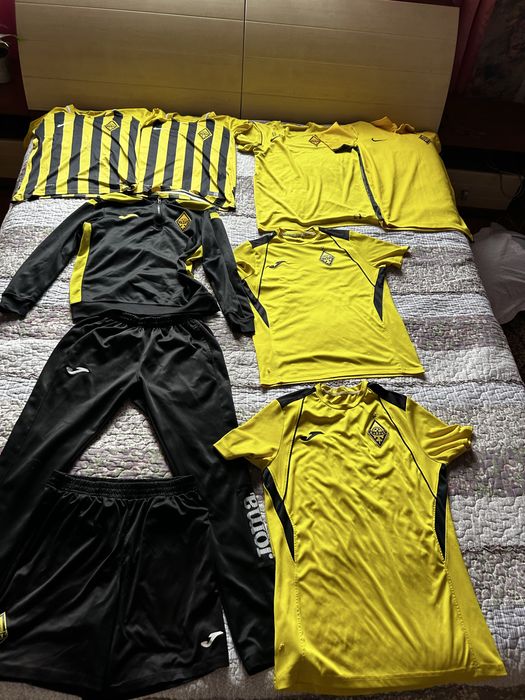 Продам экипировку кайрата