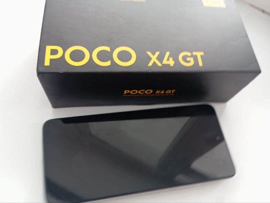 Poco x4 GT с коробкой срочно очень