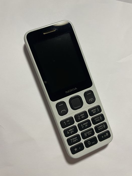 Продам 2 новых сотовых телефона