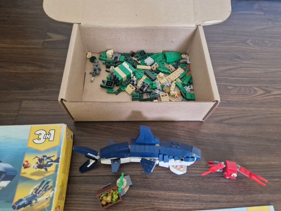 Лего креитер 31088 и 31058