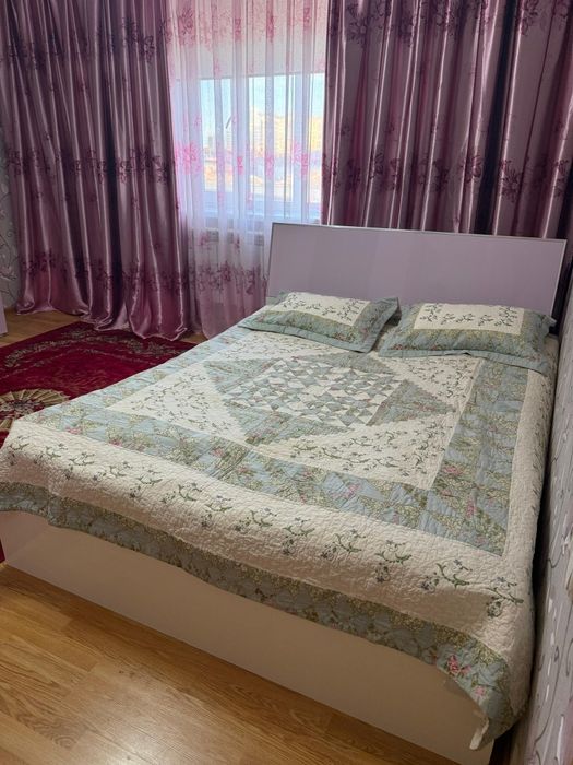 Продаеться спальная гарнитура