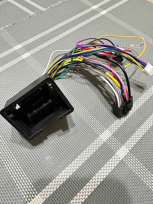 Продаётся монитор Lenovo с рамкой для Кобальта в подарок