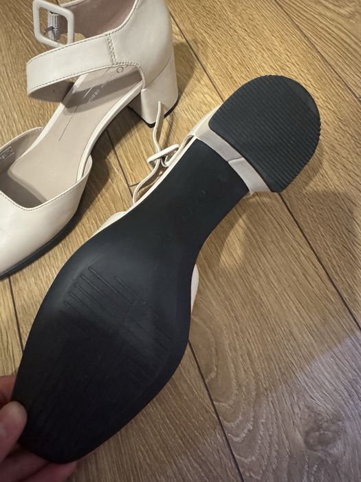 ecco туфли в отличном состояниии