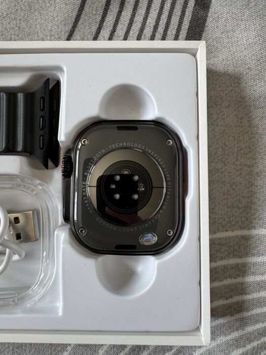 Смарт Часовник Ultra 4 с дизайн като на Apple Watch Ultra 2