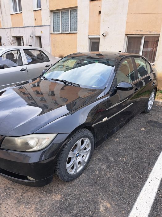 Vând BMW, seria 3