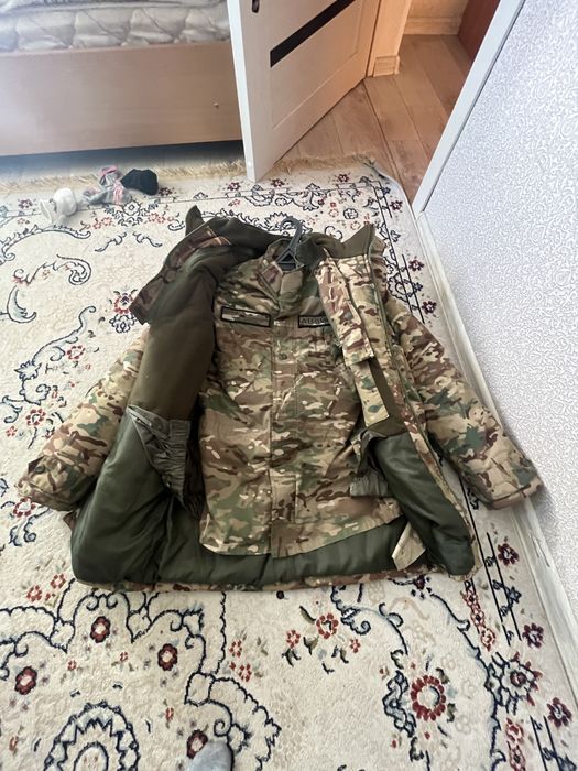 Военный форма почти новый