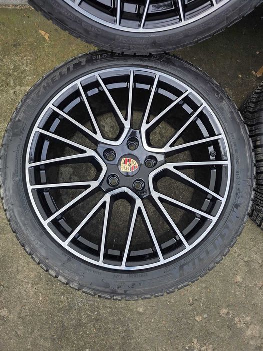 Roti noi iarna R21 Porsche Cayenne 2017-2025 cu anvelope omologate N0