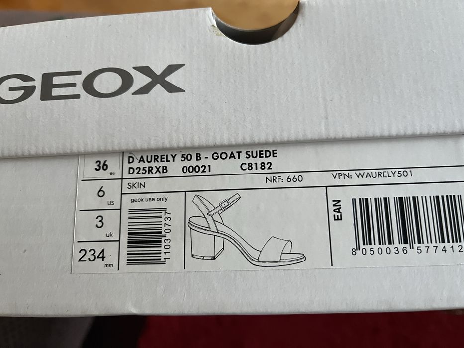Дамски сандали Geox, велур, бежови, 36 номер
