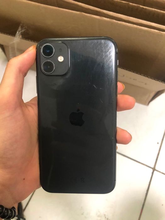 iPhone 11 с каробкой 70.000тг