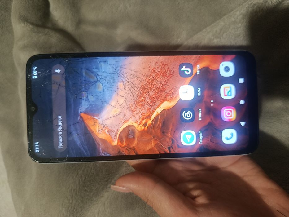 Б/у телефон Redmi A1+ полностью рабочий