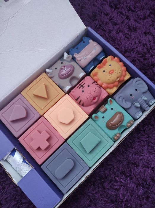 Сензорна играчка за бебе