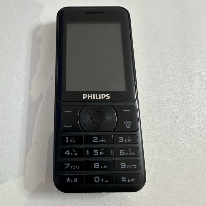 Сотовый телефон Philips