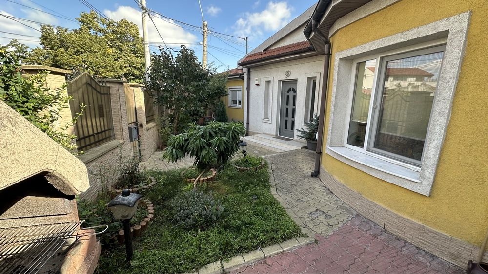 Casa 4 camere - zona Stadion