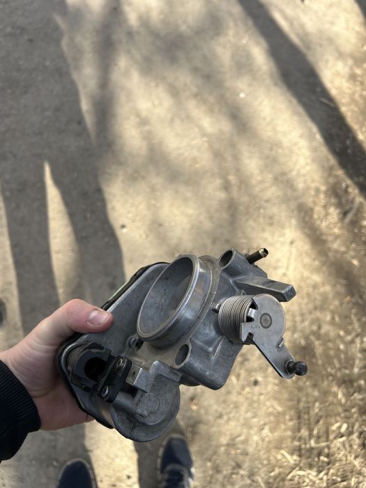 Продам дросель мерседес м111