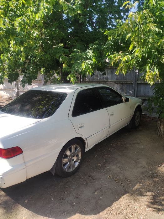Toyota Camry 25 американец