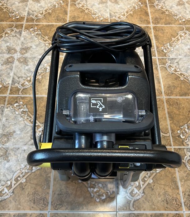 Коврочистка, ковромойка