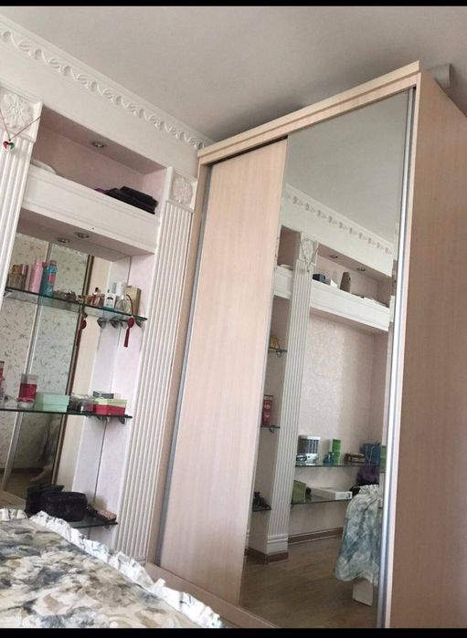 Uy sotiladi(2 xonali), remonti juda yaxshi!