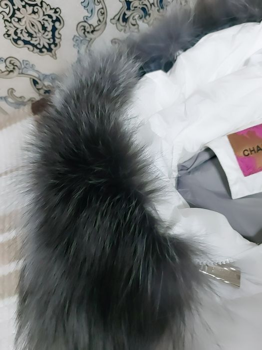 Продам срочно женские куртки.