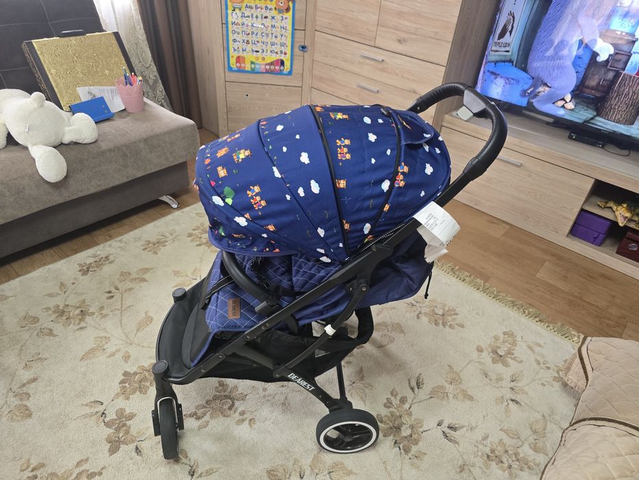 Коляска прогулочная