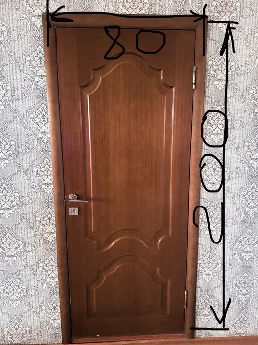 Двери 4 штуки межкомнатные (комплект)