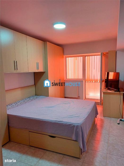 Apartament cu trei camere  constructie recenta