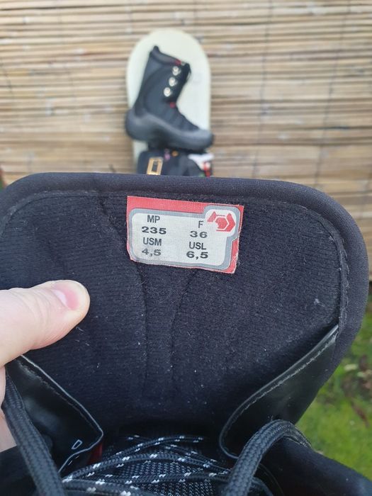 Snowboard casca si boots