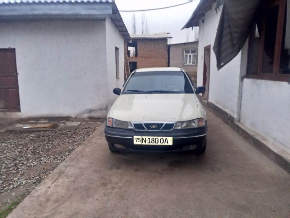 Nexia 1 yaxshi holatda