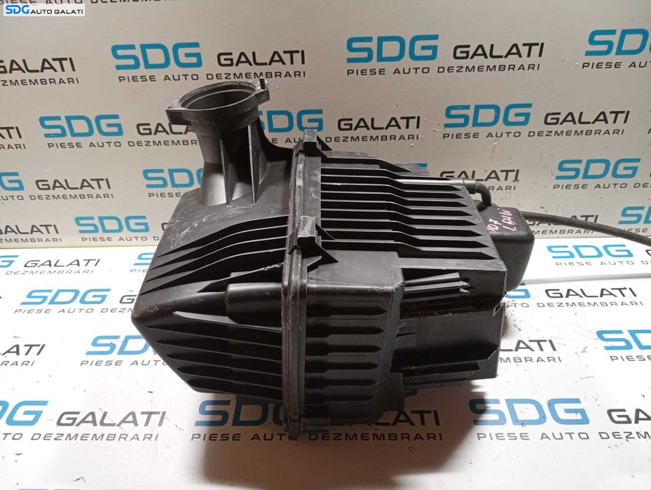 Carcasa Filtru Aer Peugeot 307 1.6 HDI 2001 - 2008 Cod 9643015880D 9640589780C [M7385]