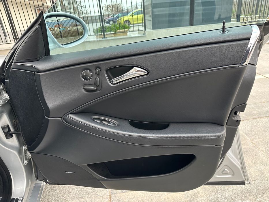 Mercedes Benz CLS550 W219