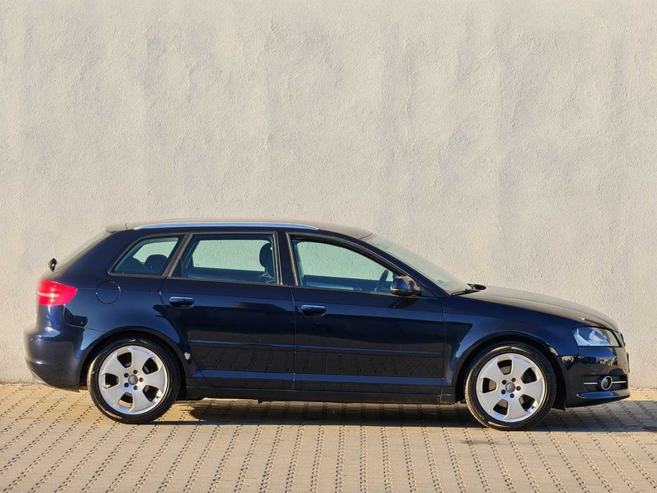 AUDI A3 Sportback 2011 — imagine 2