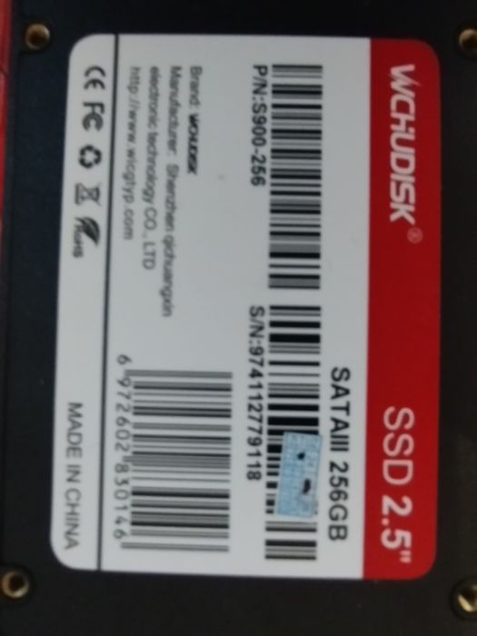 HDD 500 gb va SSD 256GB