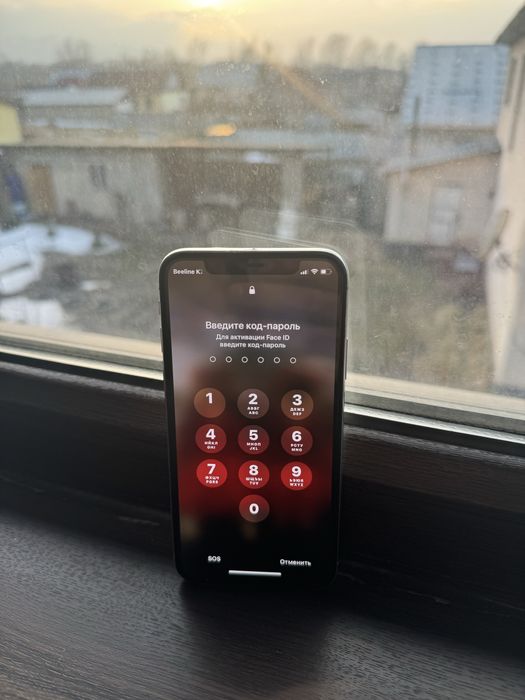 Продам телефон срочно