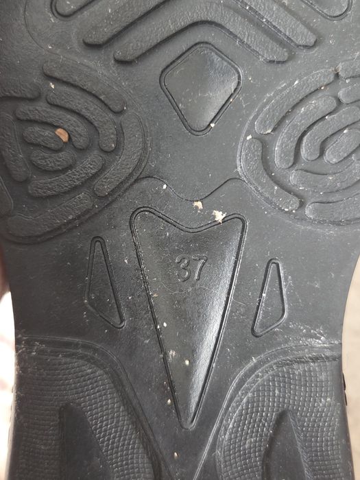 Ботинки новые для весны