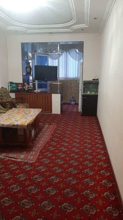 6 хонали квартира сотилади