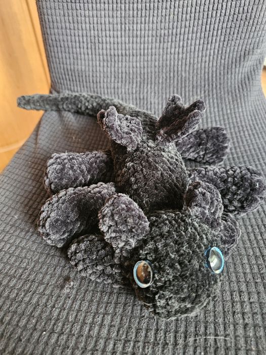 Ръчно изплетени играчки