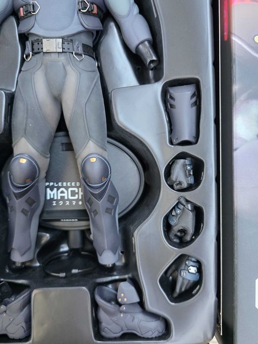 Figurina Colectie 1/6 Hot Toys Tereus Ex Machina