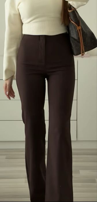 Разкроен панталон с висока талия Zara