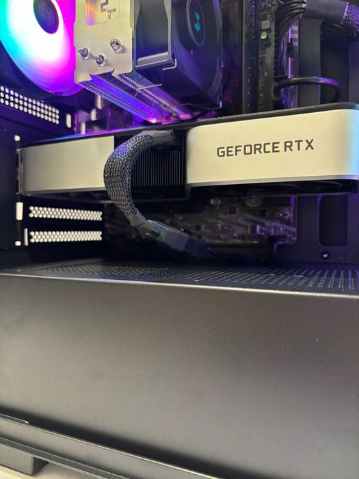 Геймърски компютър Intel Core i7 10700F, RTX 3060 Ti 8GB, 16GB ram