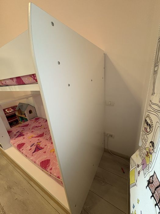 Pat supraetajat + 2 saltele