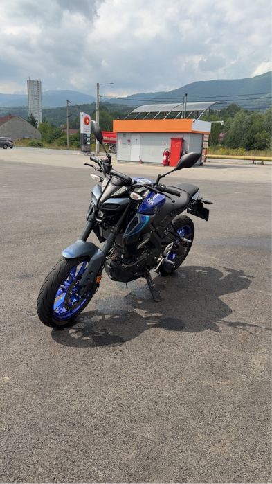 Motor Yamaha MT 125
