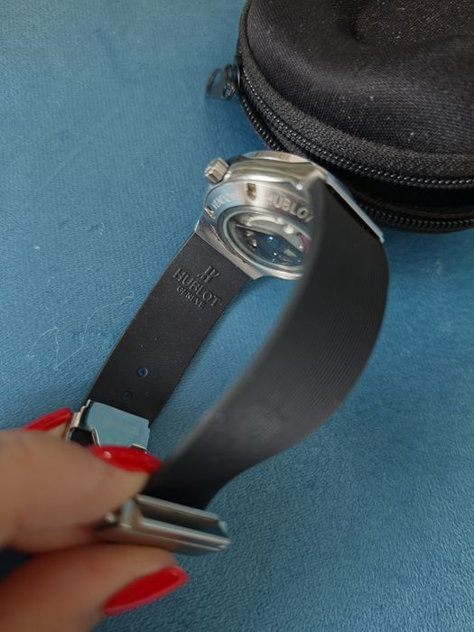 Vand ceas Hublot