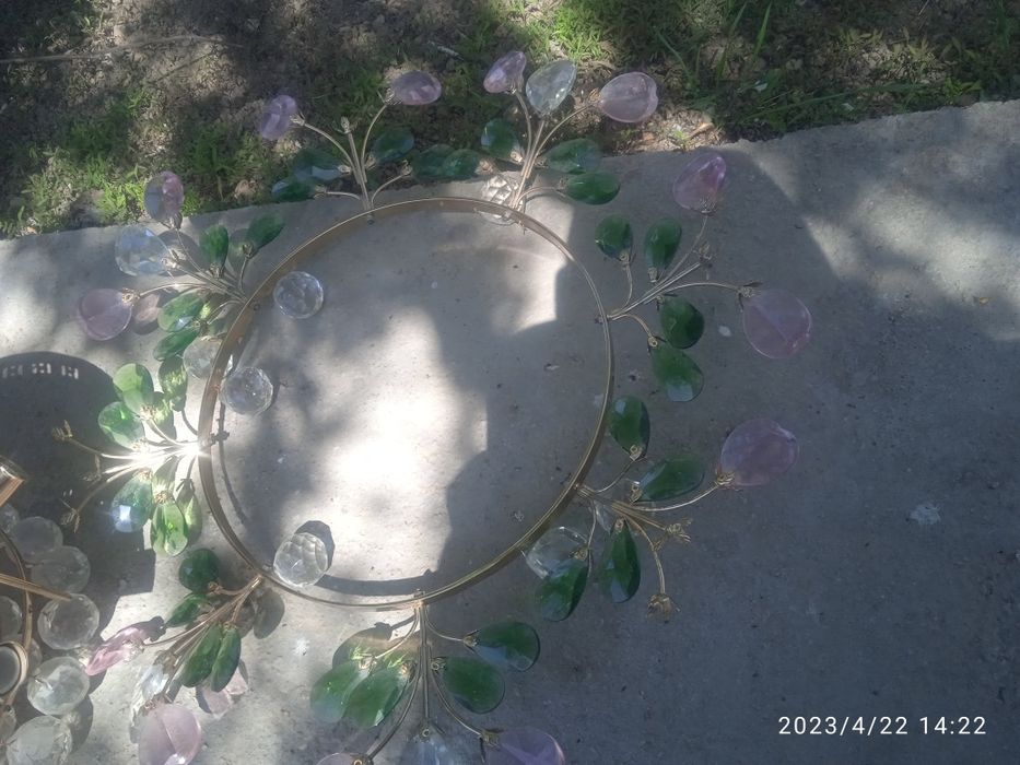 Люстра большая .