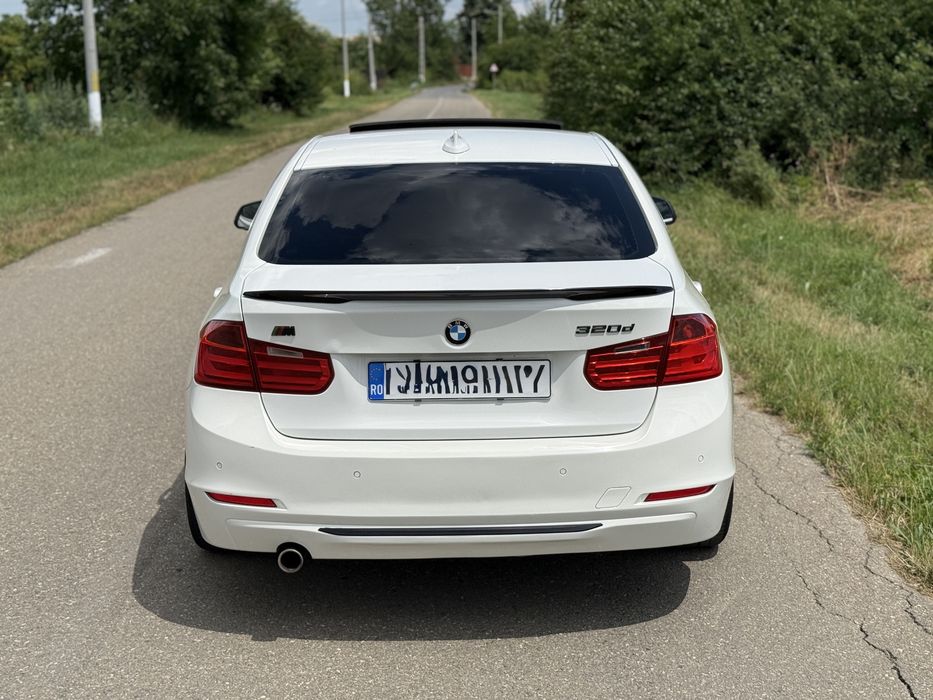 BMW F30 2013 • 2.0 Diesel N47 • Automată
