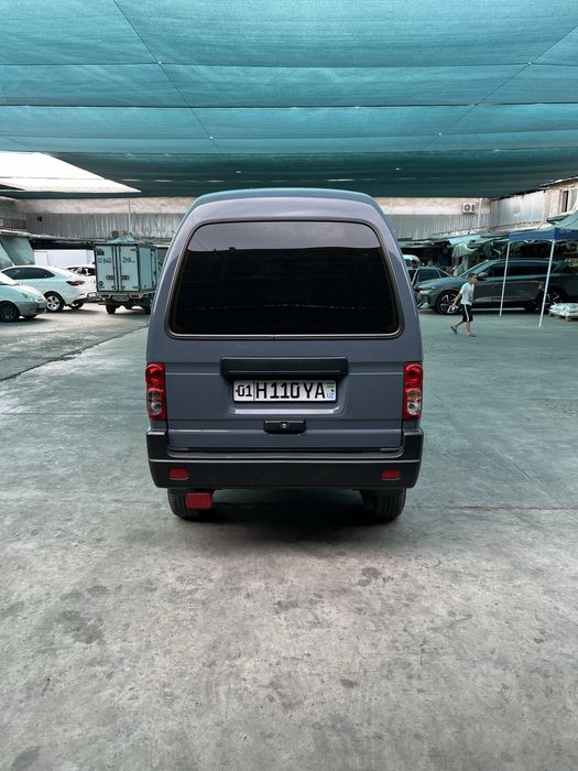 Damas deluxe 2023 rangi kulrang mokriy asfalt
