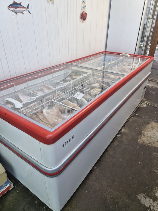 Продам морозильник бонетта